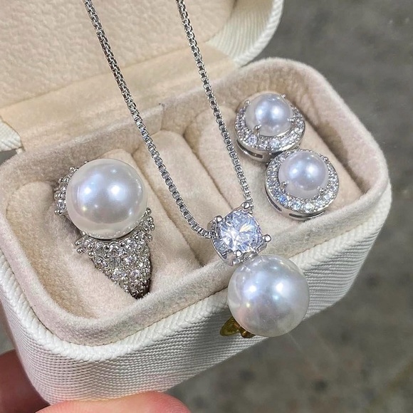 Jewelry - NIB Elegant Pearl & Cubic Zirconia 3-Pc Jewelry Set with Travel Case